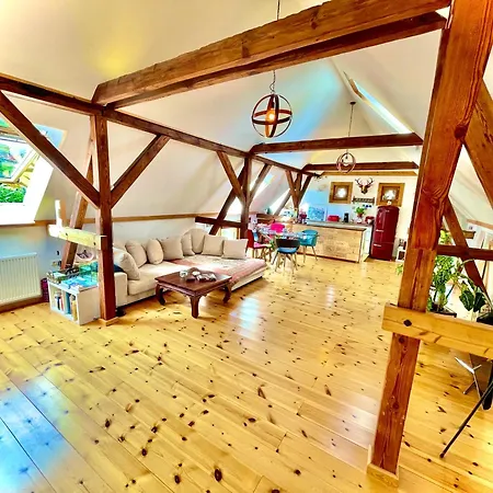 Historisches Retro Loft 70M2 Mit Garten & Seenaehe Schwielowsee Exterior photo