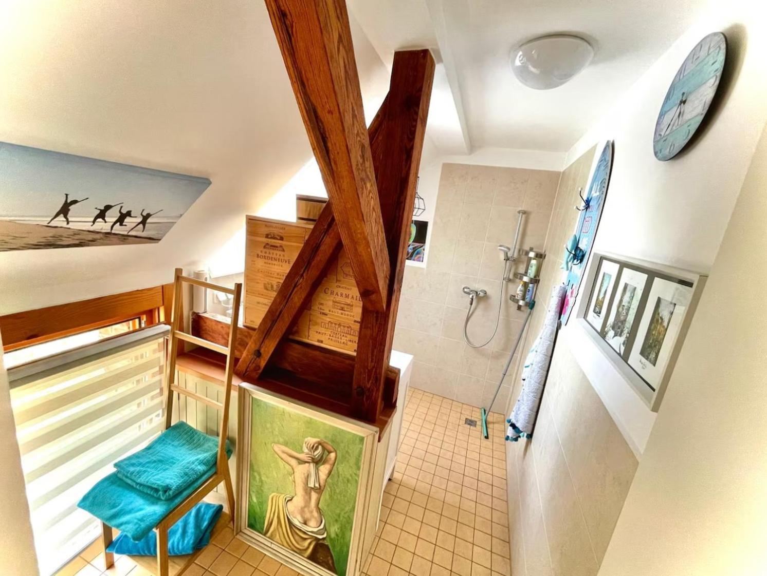 Historisches Retro Loft 70m2 Mit Garten & Seenaehe