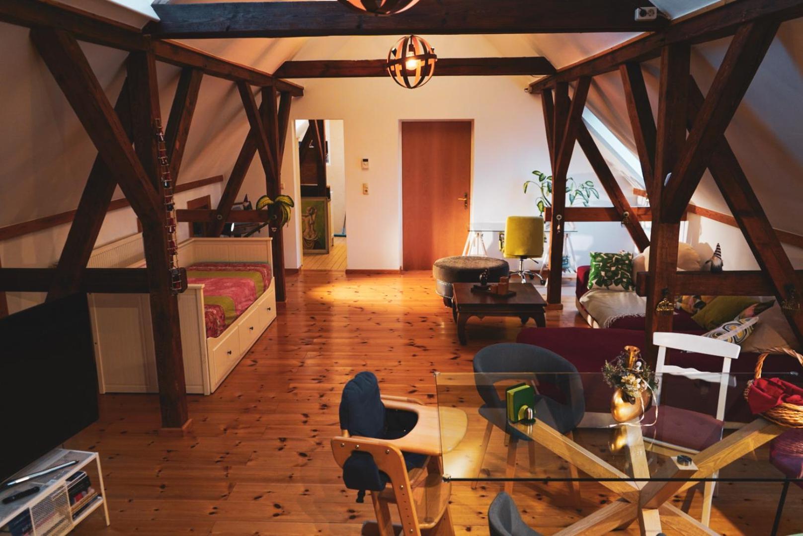 Apartment Historisches Retro Loft 70m2 Mit Garten & Seenaehe *