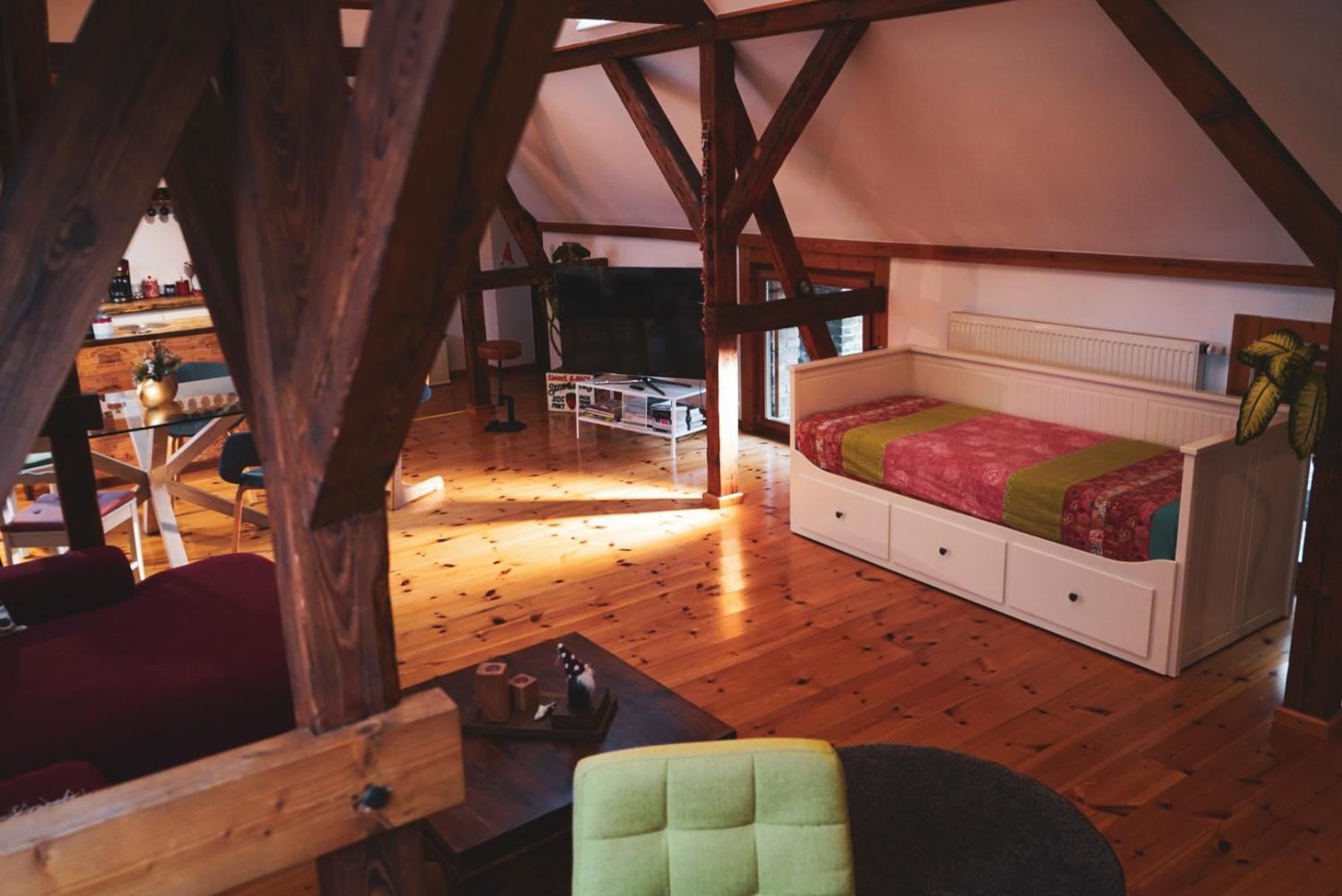 Apartment Historisches Retro Loft 70m2 Mit Garten & Seenaehe Schwielowsee