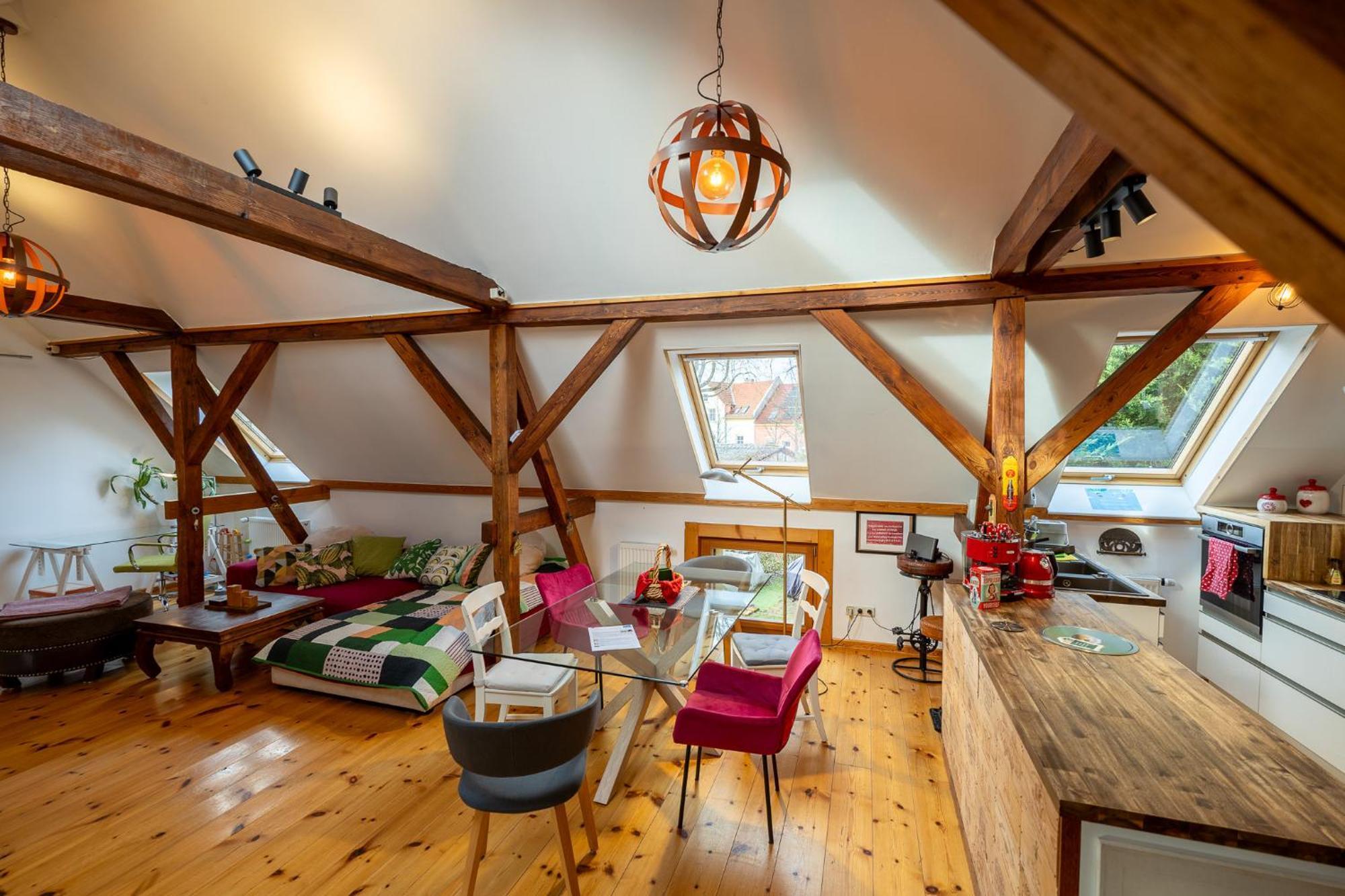 Historisches Retro Loft 70m2 Mit Garten & Seenaehe * Schwielowsee