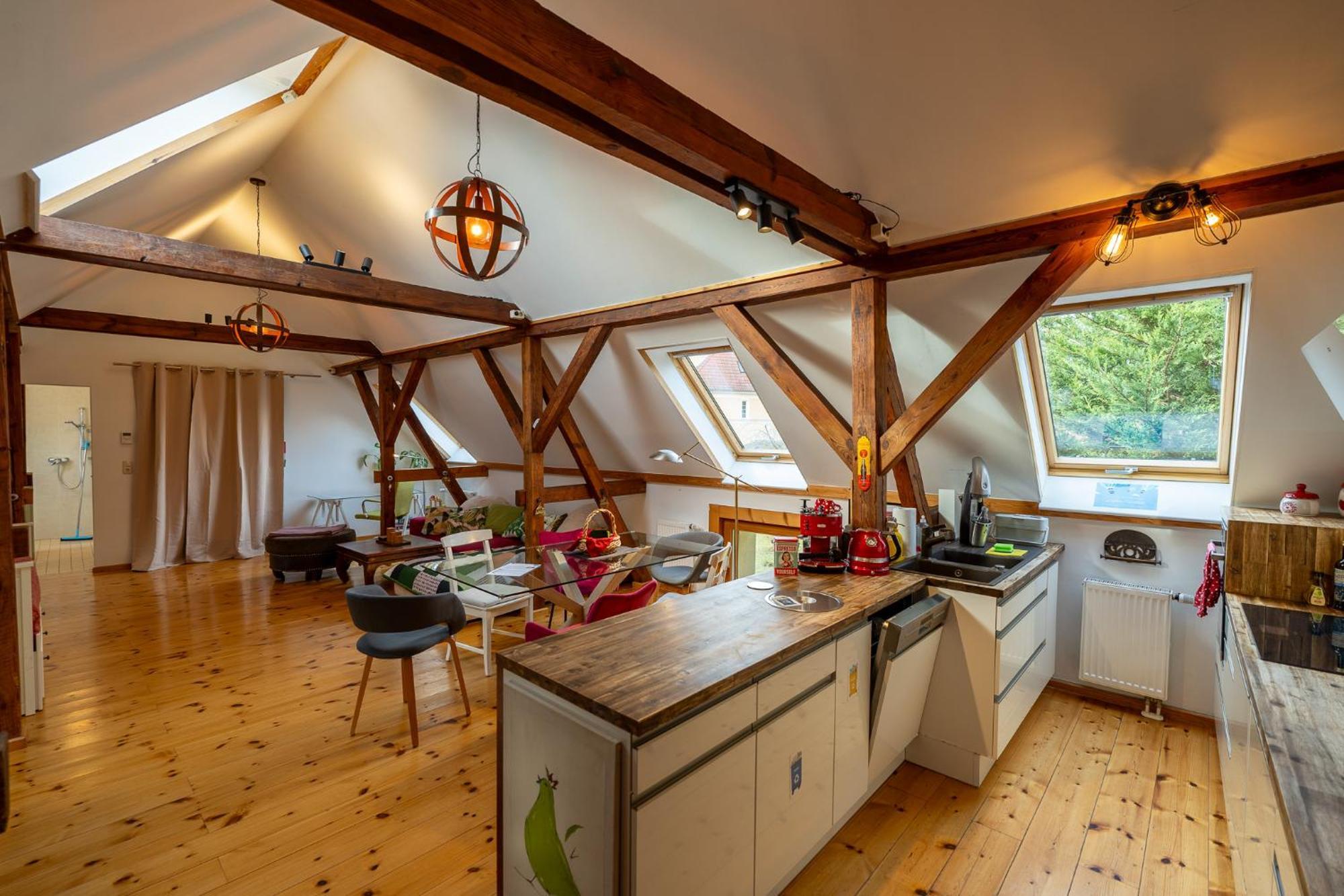 Apartment Historisches Retro Loft 70m2 Mit Garten & Seenaehe Schwielowsee