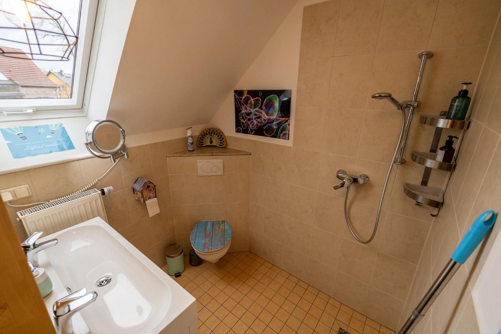 Historisches Retro Loft 70m2 Mit Garten & Seenaehe Apartment