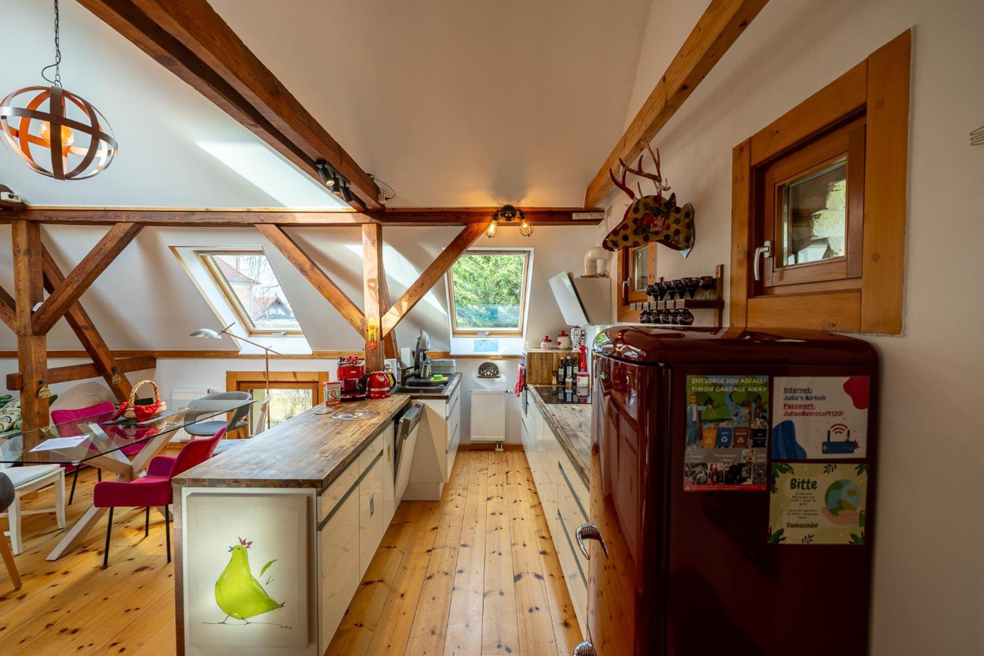 Historisches Retro Loft 70m2 Mit Garten & Seenaehe Apartment *